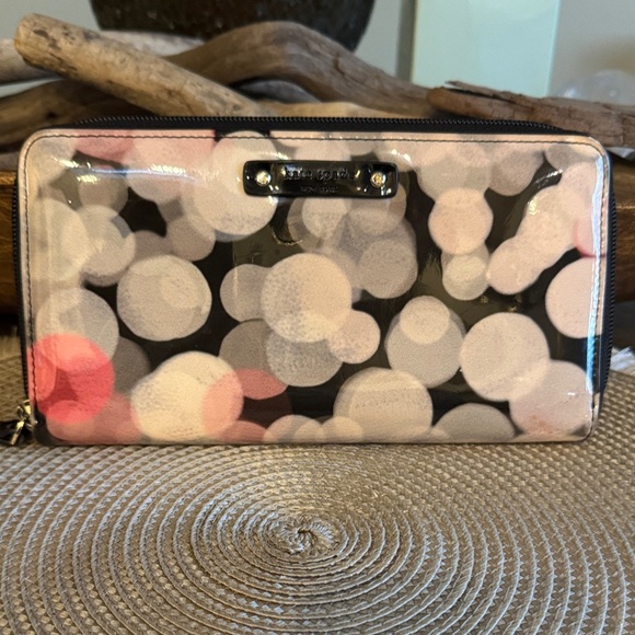 kate spade Handbags - Kate Spade Patent Bokeh Dot Zip Wallet in Pink, Black & White